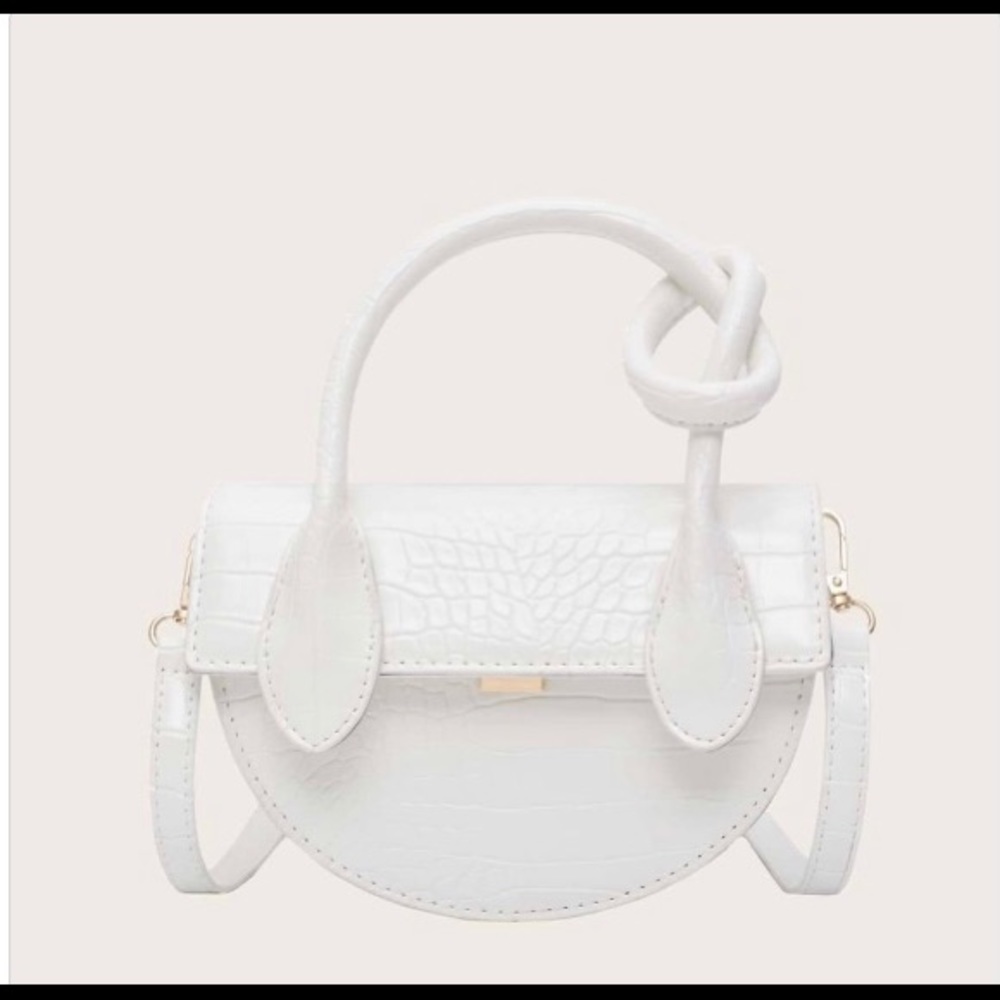 White purse.